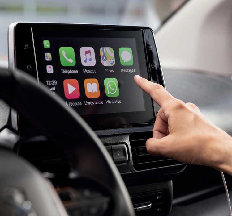 PEUGEOT Partner and e-Partner van - PEUGEOT i-Cockpit mirror screen function