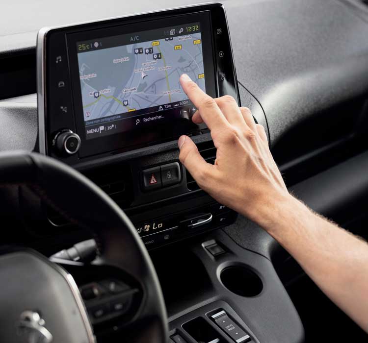 PEUGEOT e-Parnter Charge My Car avec Free2Move