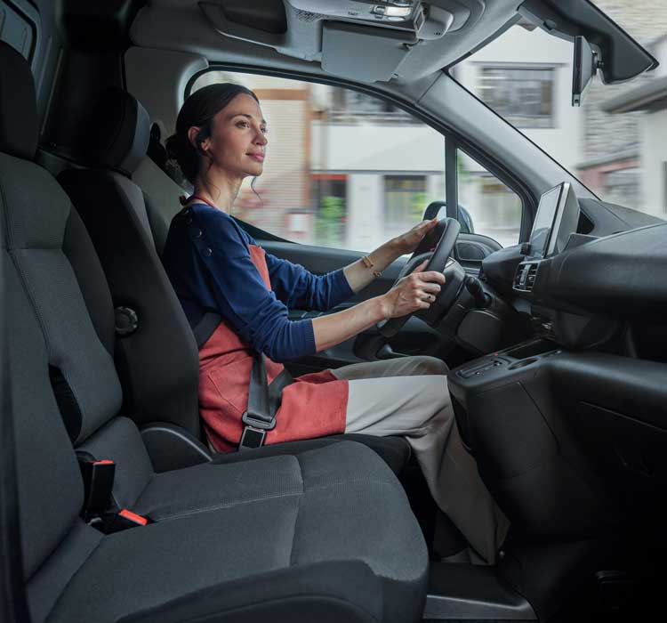 New PEUGEOT e-Partner – Advantages of an electric motor