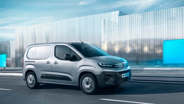 New PEUGEOT PARTNER on the road