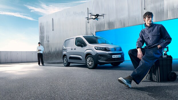 New PEUGEOT PARTNER front view